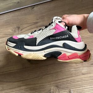 Balenciaga Chunky Sneaker in White, Black & Pink